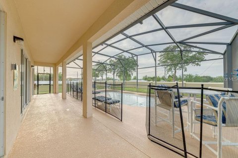 Casa en venta en Davenport, Florida, 5 dormitorios, 277.59 m2 № 1349969 - foto 4