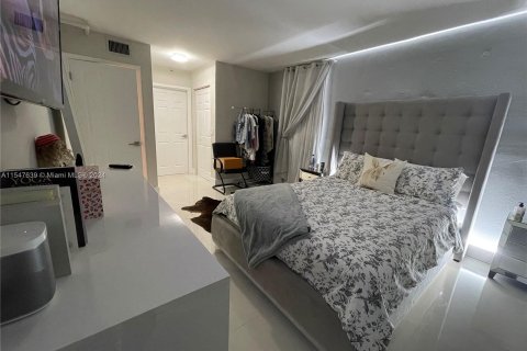 Copropriété à vendre à Miami Beach, Floride: 1 chambre, 67.17 m2 № 1057665 - photo 27