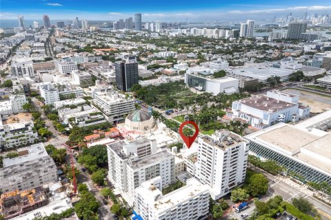 Condominio en venta en Miami Beach, Florida, 1 dormitorio, 71.53 m2 № 1331654 - foto 26