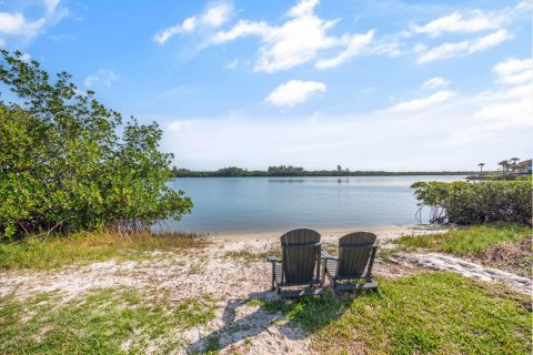 Copropriété à vendre à Stuart, Floride: 2 chambres, 116.13 m2 № 1068127 - photo 9