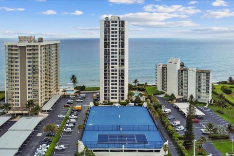 Condominio en venta en Riviera Beach, Florida, 2 dormitorios, 109.72 m2 № 1068125 - foto 17