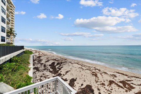 Condominio en venta en Riviera Beach, Florida, 2 dormitorios, 109.72 m2 № 1068125 - foto 3