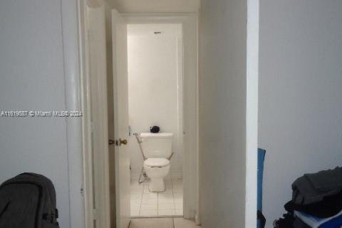 Condominio en venta en Miami, Florida, 1 dormitorio, 64.1 m2 № 1241443 - foto 14