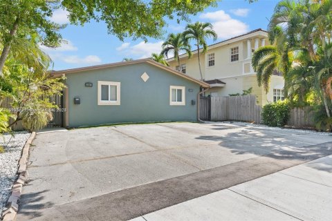 Immobilier commercial à vendre à Wilton Manors, Floride: 210.7 m2 № 1241444 - photo 26