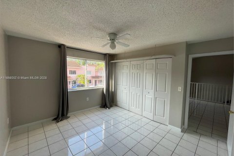 Apartamento en alquiler en Doral, Florida, 2 dormitorios, 79.62 m2 № 1375749 - foto 10