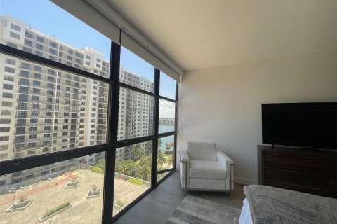 Condominio en venta en Aventura, Florida, 3 dormitorios, 151.34 m2 № 1209384 - foto 2