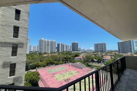 Condo in Aventura, Florida, 3 bedrooms  № 1209384 - photo 14