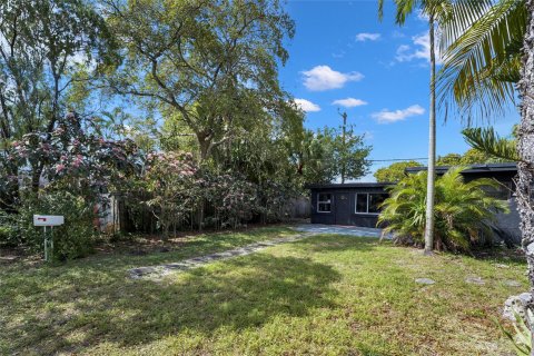 House in Wilton Manors, Florida 2 bedrooms, 96.71 sq.m. № 1029632 - photo 14