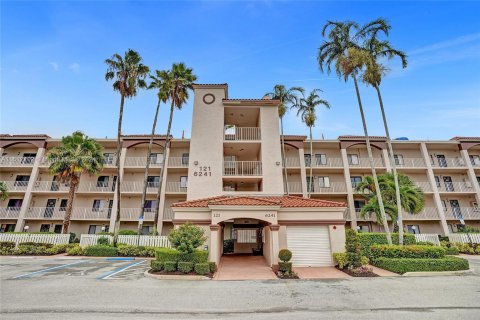 Condominio en venta en Delray Beach, Florida, 2 dormitorios, 124.4 m2 № 1234202 - foto 1
