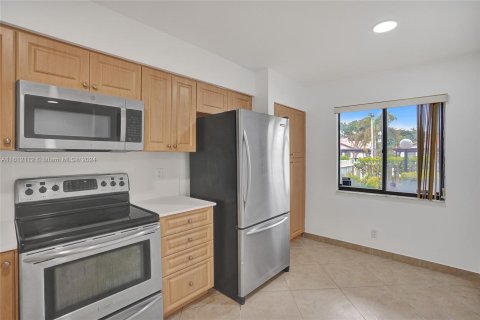 Condominio en venta en Delray Beach, Florida, 2 dormitorios, 124.4 m2 № 1234202 - foto 11