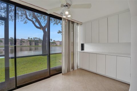 Condominio en venta en Delray Beach, Florida, 2 dormitorios, 124.4 m2 № 1234202 - foto 28