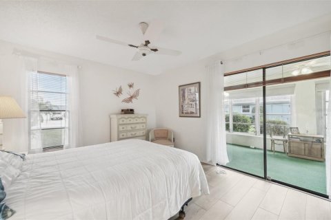 Casa en venta en Sun City Center, Florida, 2 dormitorios, 130.43 m2 № 1403337 - foto 11