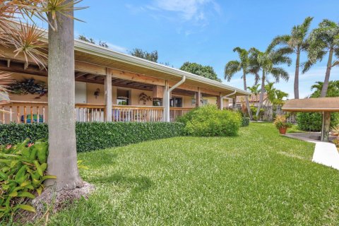 Villa ou maison à vendre à West Palm Beach, Floride: 4 chambres, 187.94 m2 № 1231587 - photo 17