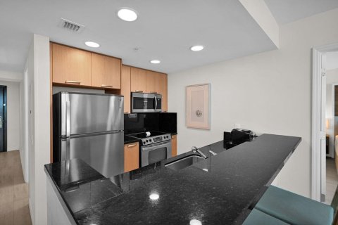 Condominio en venta en Fort Lauderdale, Florida, 1 dormitorio, 84.17 m2 № 1033943 - foto 30