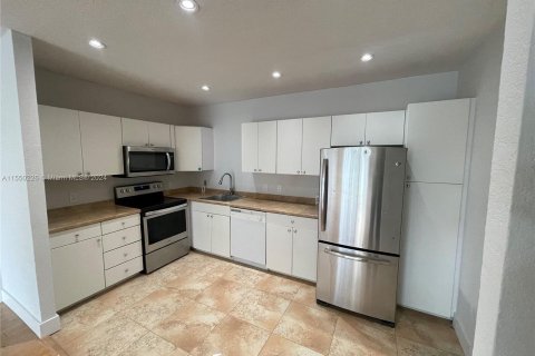 Copropriété à vendre à Sunny Isles Beach, Floride: 2 chambres, 141.68 m2 № 1060983 - photo 20