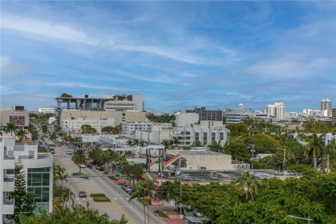 Condominio en venta en Miami Beach, Florida, 2 dormitorios, 76.27 m2 № 1044891 - foto 27