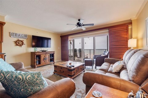 Condominio en venta en Madeira Beach, Florida, 3 dormitorios, 135.17 m2 № 1064683 - foto 18