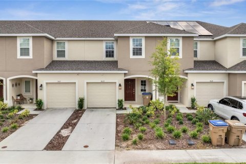 Townhouse in Kissimmee, Florida 3 bedrooms, 127.55 sq.m. № 1387285 - photo 1