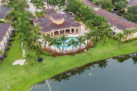 Copropriété à vendre à Miramar, Floride: 3 chambres, 114.73 m2 № 1396758 - photo 24