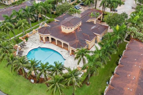 Copropriété à vendre à Miramar, Floride: 3 chambres, 114.73 m2 № 1396758 - photo 23