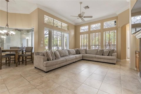 Villa ou maison à vendre à Spring Hill, Floride: 4 chambres, 299.98 m2 № 1343988 - photo 13