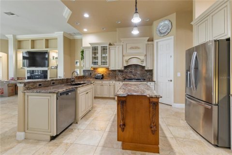 Casa en venta en Spring Hill, Florida, 4 dormitorios, 299.98 m2 № 1343988 - foto 10