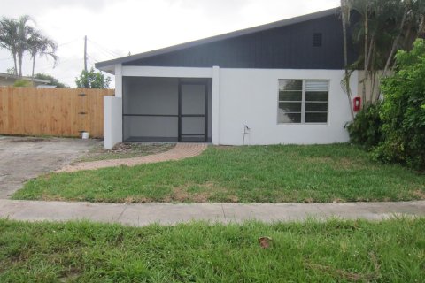 Casa en venta en West Palm Beach, Florida, 2 dormitorios, 119.29 m2 № 1226733 - foto 26