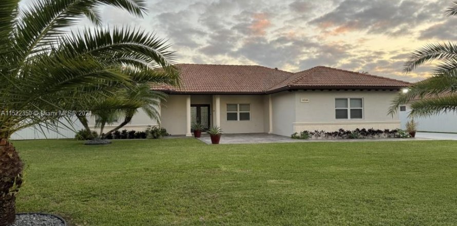 Villa ou maison à Homestead, Floride 4 chambres, 230.86 m2 № 1227927