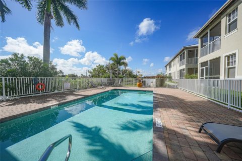 Condo in Punta Gorda, Florida, 2 bedrooms  № 1337635 - photo 28