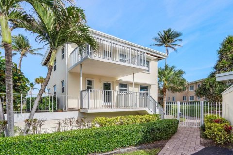 Copropriété à vendre à Pompano Beach, Floride: 2 chambres, 78.04 m2 № 1072474 - photo 17