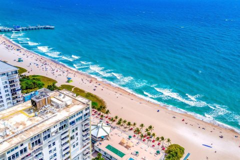 Condominio en venta en Pompano Beach, Florida, 2 dormitorios, 114.73 m2 № 1060059 - foto 10