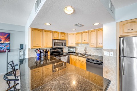 Copropriété à vendre à Pompano Beach, Floride: 2 chambres, 114.73 m2 № 1060059 - photo 4