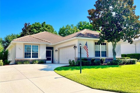 House in Hernando, Florida 2 bedrooms, 162.11 sq.m. № 1397297 - photo 1