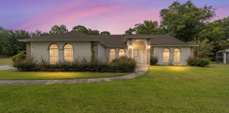 Villa ou maison à Ocala, Floride 4 chambres, 220.55 m2 № 1335903