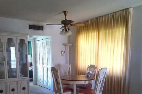 Condominio en venta en West Palm Beach, Florida, 1 dormitorio, 63.55 m2 № 1168942 - foto 14