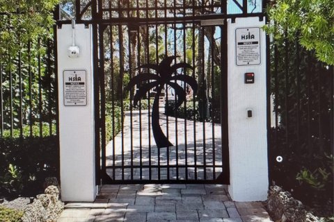 Villa ou maison à vendre à Pompano Beach, Floride: 3 chambres, 167.22 m2 № 1168915 - photo 25