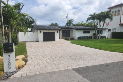 Villa ou maison à vendre à Pompano Beach, Floride: 3 chambres, 167.22 m2 № 1168915 - photo 2