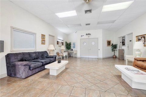 Copropriété à vendre à Lauderdale Lakes, Floride: 1 chambre, 65.5 m2 № 1018231 - photo 8