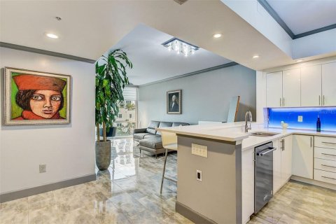 Condo in Orlando, Florida, 1 bedroom  № 1398935 - photo 6