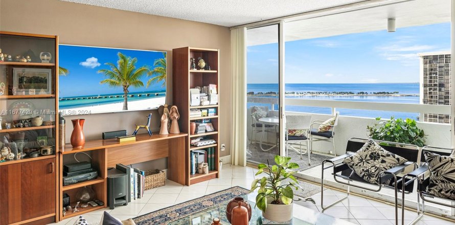 Condo à Miami, Floride, 2 chambres  № 1406139