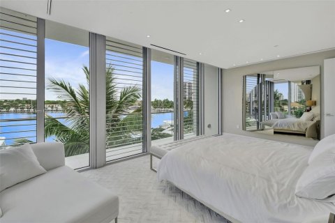 Touwnhouse à vendre à Aventura, Floride: 4 chambres, 357.58 m2 № 1325958 - photo 30