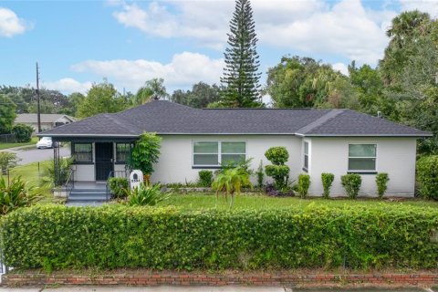 Villa ou maison à vendre à Orlando, Floride: 3 chambres, 132.11 m2 № 1385497 - photo 1