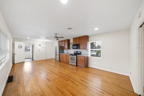 Casa en venta en Orlando, Florida, 3 dormitorios, 132.11 m2 № 1385497 - foto 26