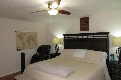 Touwnhouse à vendre à Palm Springs, Floride: 3 chambres, 143.07 m2 № 1058977 - photo 11