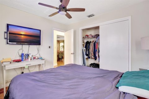 Casa en venta en Lauderdale Lakes, Florida, 3 dormitorios, 147.53 m2 № 1021966 - foto 10