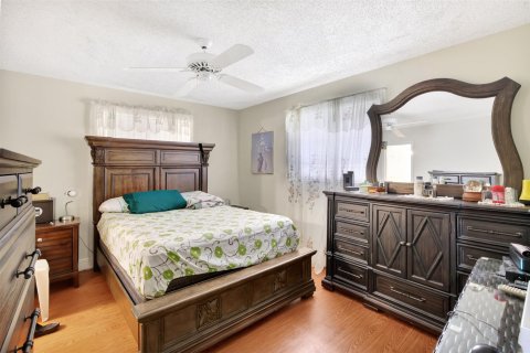 Casa en venta en Lauderdale Lakes, Florida, 3 dormitorios, 147.53 m2 № 1021966 - foto 20