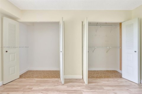 Copropriété à vendre à Davie, Floride: 1 chambre, 83.61 m2 № 1240955 - photo 16