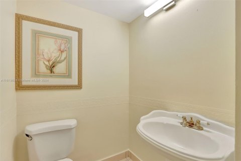 Copropriété à vendre à Davie, Floride: 1 chambre, 83.61 m2 № 1240955 - photo 7