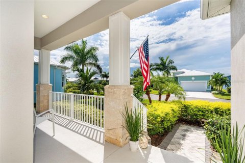 Casa en venta en Placida, Florida, 3 dormitorios, 192.77 m2 № 1341452 - foto 5