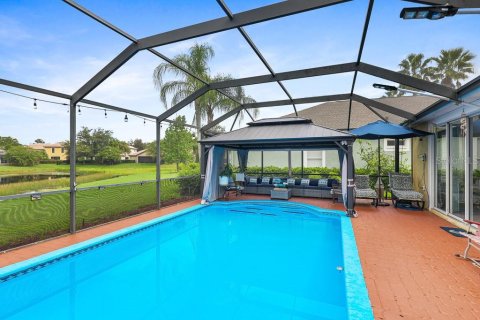 Villa ou maison à vendre à Tampa, Floride: 3 chambres, 235.79 m2 № 1342037 - photo 3